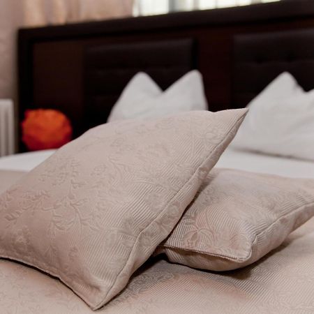 Hotel Metropol Piteşti Kamer foto
